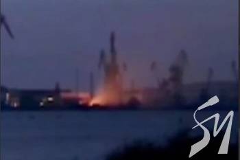 Вибухи в Керчі: окупанти підтвердили влучання по суднобудівному заводу Вибухи в Керчі: окупанти підтвердили влучання по суднобудівному заводу
