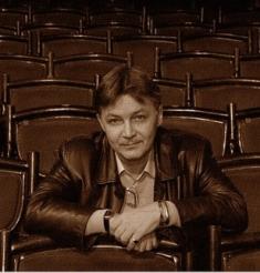 головний режисер Чернігівського обласного академічного українського музично-драматичного театру ім. Т.Г. Шевченка Андрій Бакіров головний режисер Чернігівського обласного академічного українського музично-драматичного театру ім. Т.Г. Шевченка Андрій Бакіров